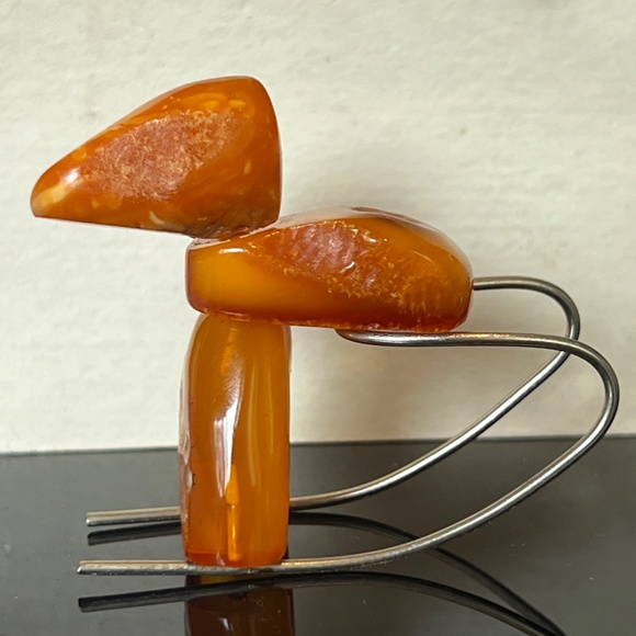 Vintage Amber Baltic Stone White Butterscotch Egg Yolk Figurine 12g Soviet USSR - Picture 4 of 14